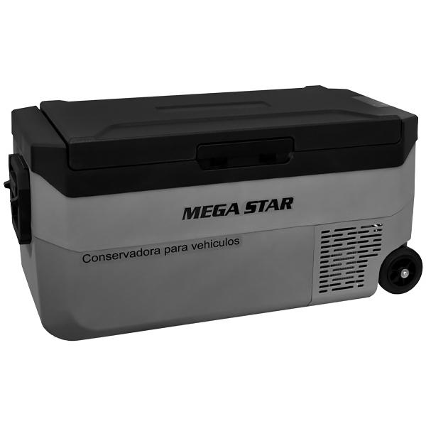 Características:
Capacidad: 45 litros, ofreciendo amplio espacio para tus alimentos y bebidas.
Temperatura Regulable: Ajusta la temperatura según tus necesidades, con un rango de -20°C a 20°C.
Pantalla Digital Táctil: Controla y monitorea fácilmente la temperatura con la pantalla digital táctil.
Refrigeración por Compresor: Sistema de refrigeración eficiente para un rendimiento óptimo.
Modo Enfriamiento Rápido/Ahorro de Energía: Flexibilidad en el rendimiento según las condiciones.
Gas Refrigerante: R134a, asegurando un enfriamiento eficaz y respetuoso con el medio ambiente.
Alimentación: DC12/14V (para vehículos) – AC110~240V 50/60Hz (para tomas de corriente convencionales).
Medidas 

 73 cm de largo
 37 cm de alto
 42 cm de ancho